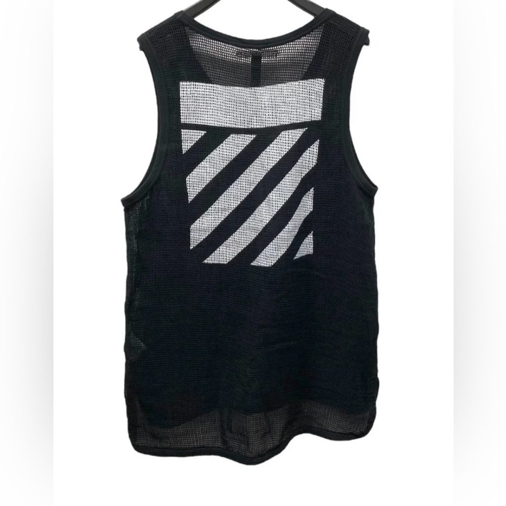 Off-White Sleeveless Top - Picture 2 of 4